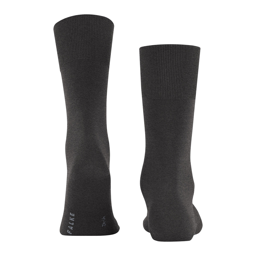 ClimaWool sokken antraciet met FALKE-logo op de voetzool en hiel