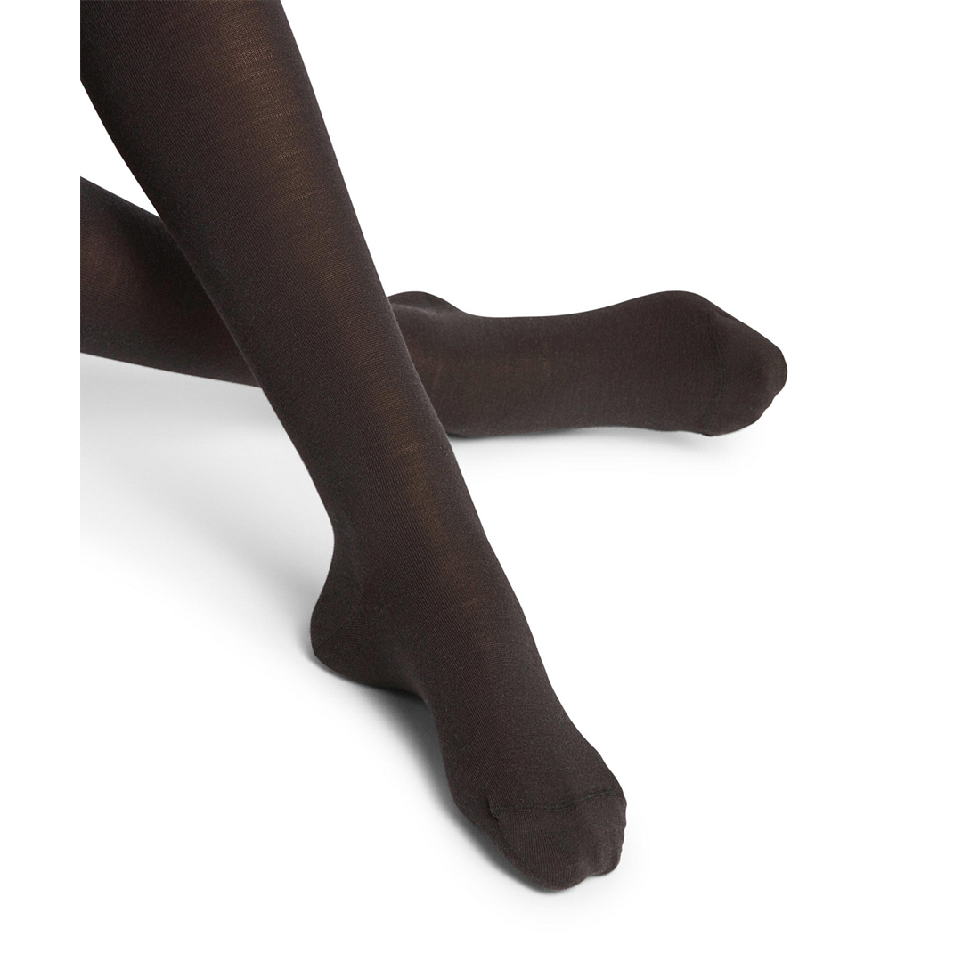 Softmerino panty zwart, afgeronde teen en soepele stof bij de voet