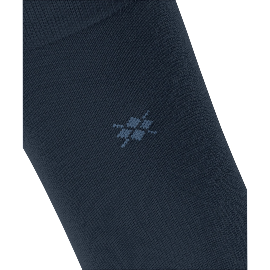 Bloomsbury nette sokken voor dames, marineblauw, close-up van geborduurde ster op enkel